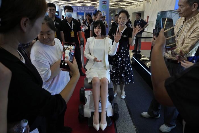 Pakar: Robot Humanoid China Ungguli Amerika